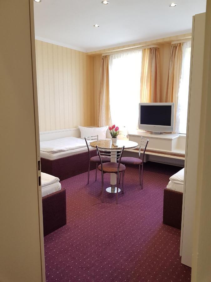 Pension Giesserstrasse Leipzig Ruang foto